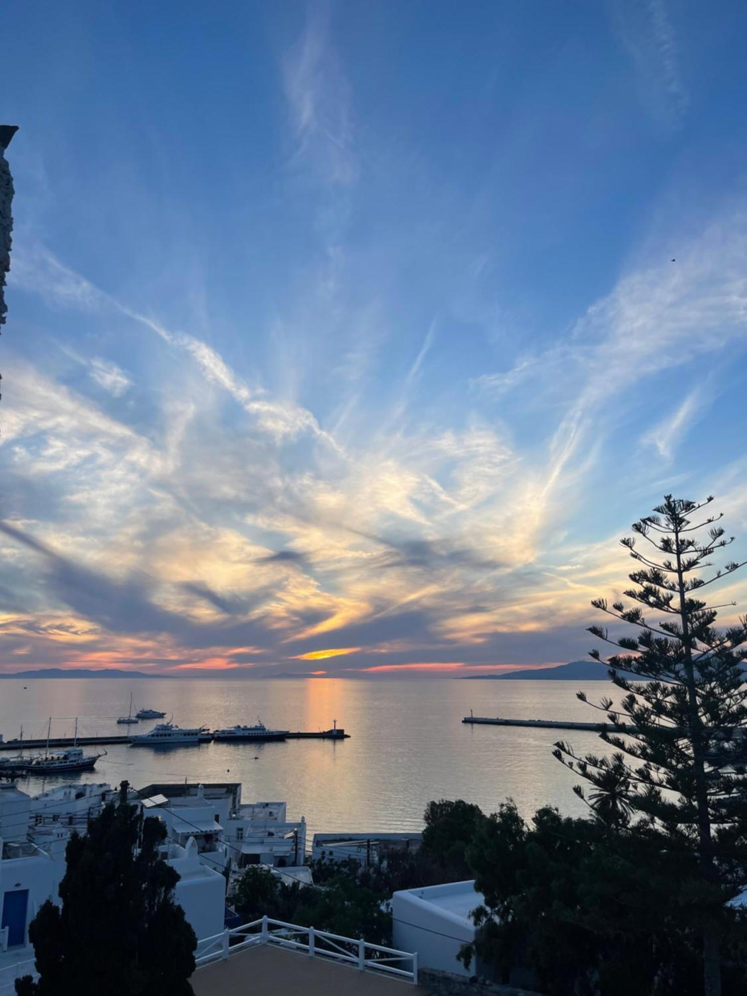 Rania Apartments Sea View Mykonos Town Buitenkant foto